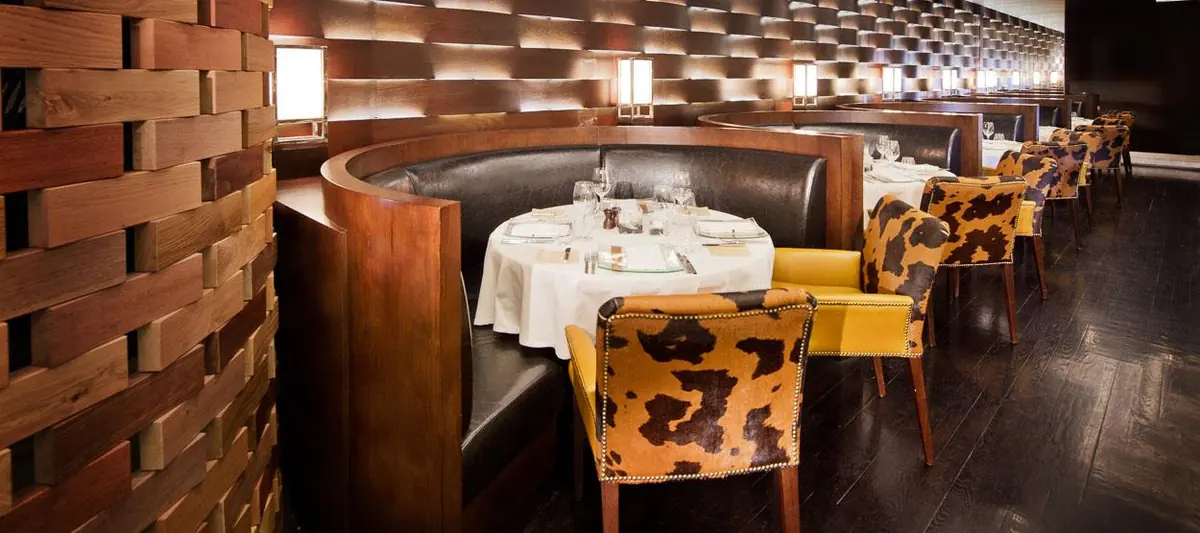 Interior of Rib Room, Zabeel Saray, Dubai, UAE